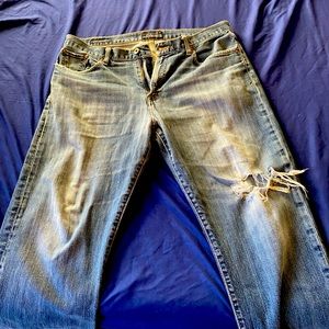 Lucky Jeans 329 Classic Straight 36x30 One hole in left knee!